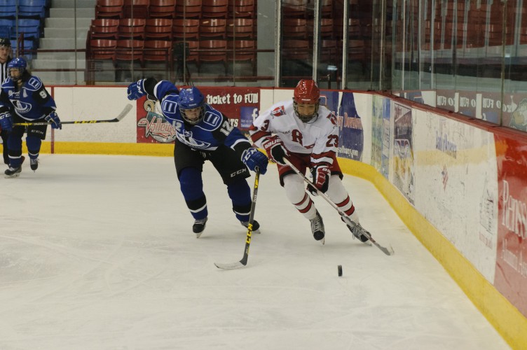 womens ice hockey webleveled jack wellhofer