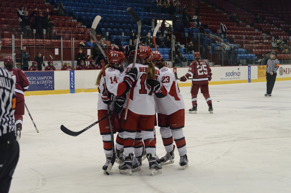 women s hockey webleveled brookelyn parslow